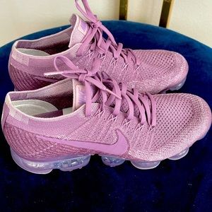 Nike VaporMax 9.5 in Purple
